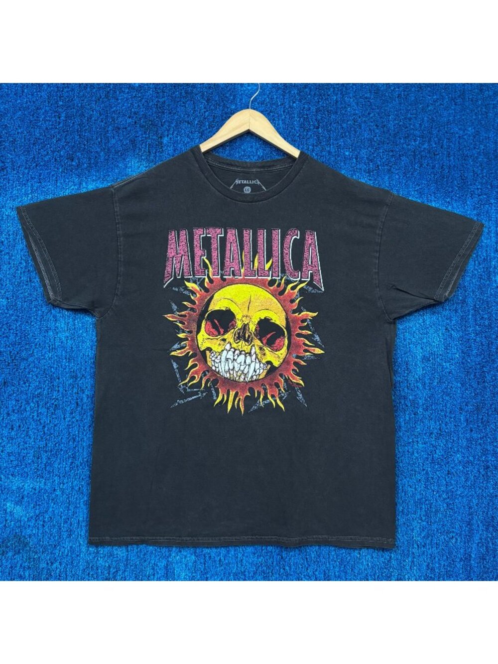 Metallica Graphic T-Shirt Size Large